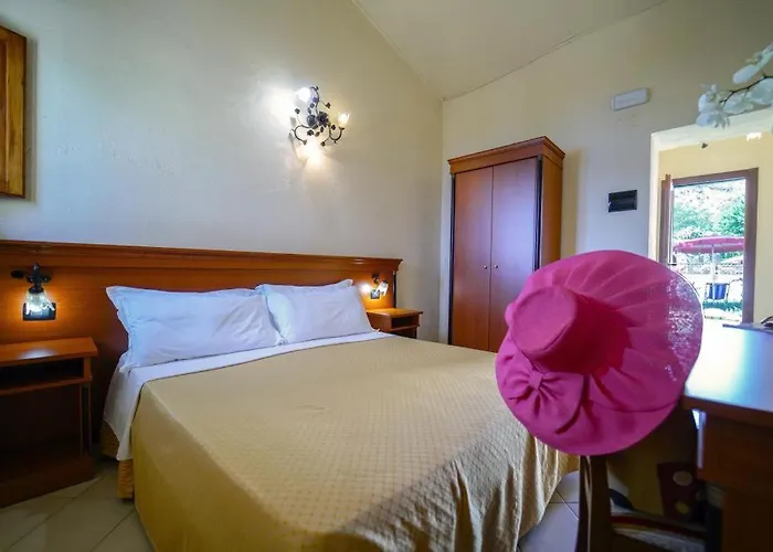 Hotel Fruit Village Tropea Baia Delle Sirene Briatico