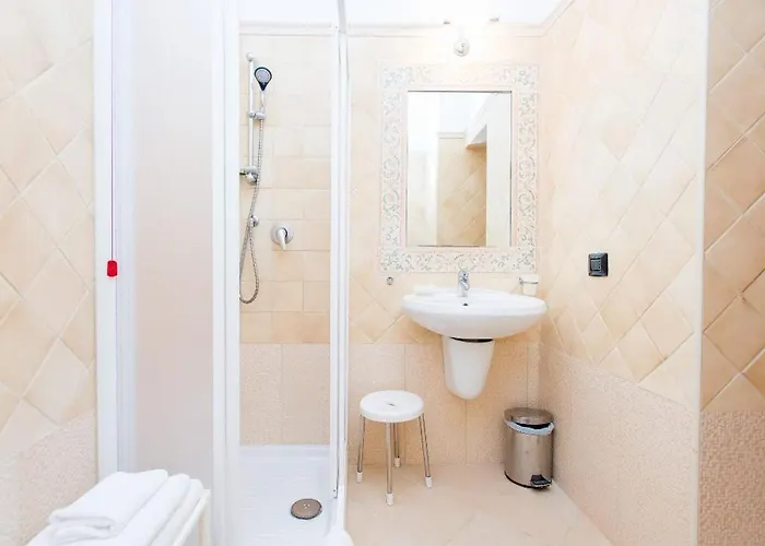 Fruit Village Tropea Baia Delle Sirene מלון בריאטיקו