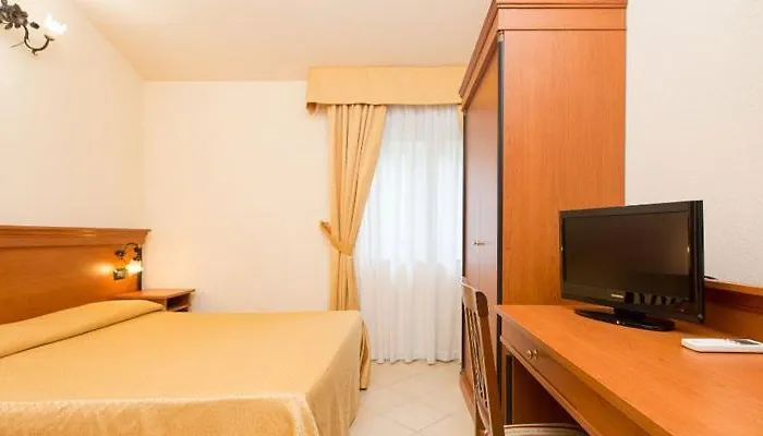 Hotel Fruit Village Tropea Baia Delle Sirene Briatico